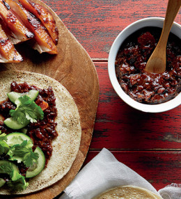 Tacos de Pato con Salsa de Ciruela